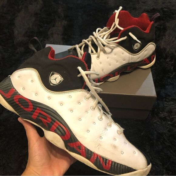 JORDAN jumpman team 2 Chicago home mid top shoes sneakers men’s 12 - Picture 1 of 7